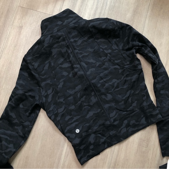 Lululemon Full Freedom Jacket Sequoia Camo Print Deep Coal Black - Picture 5 of 5